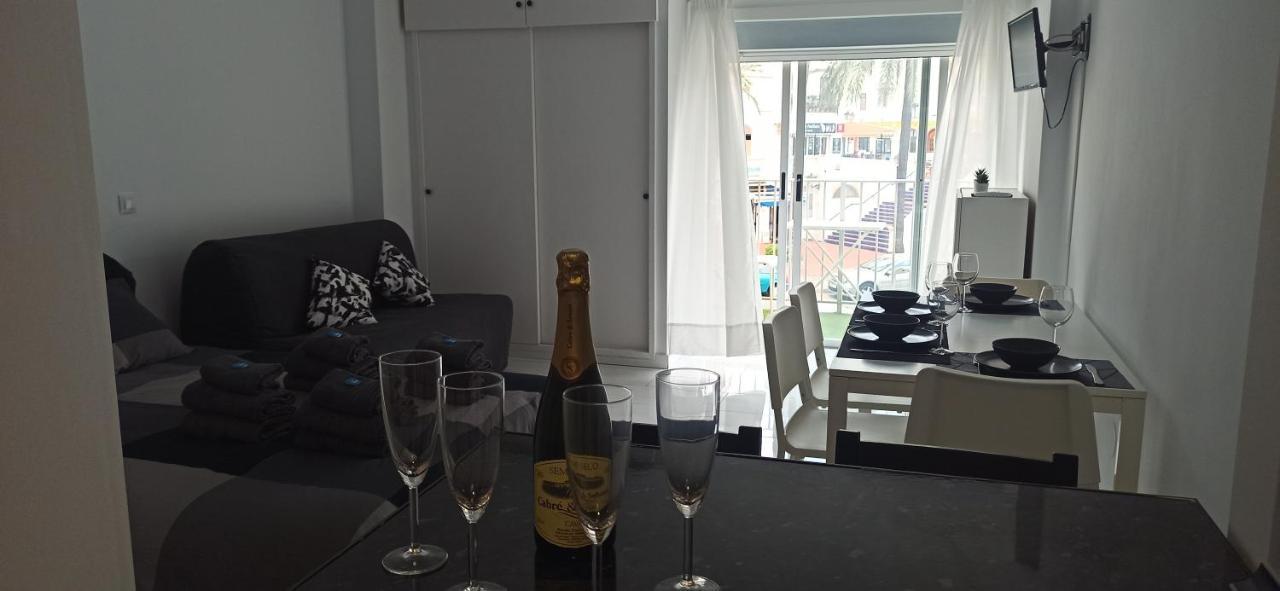Estudio Vacacional Minerva 27 Appartement Benalmádena